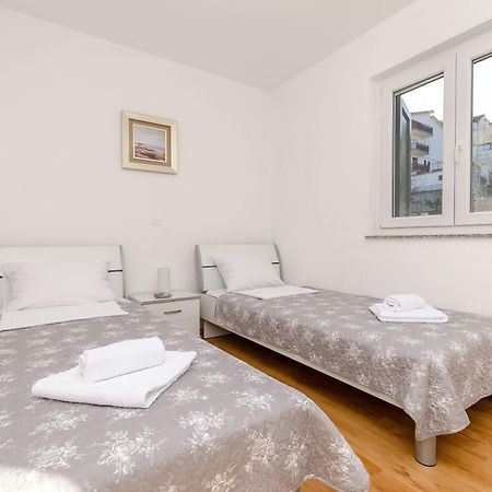 Apartments Mia Trogir Eksteriør bilde