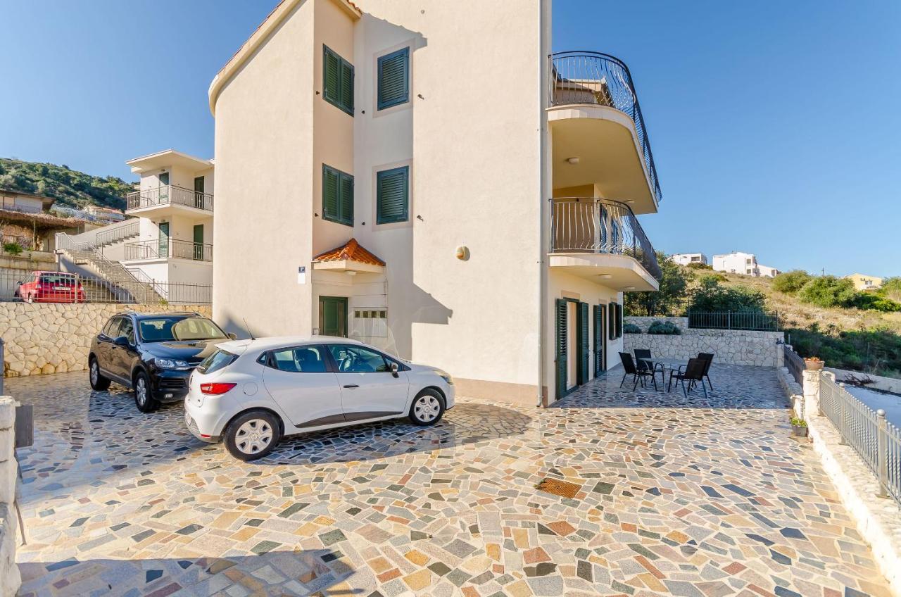 Apartments Mia Trogir Eksteriør bilde
