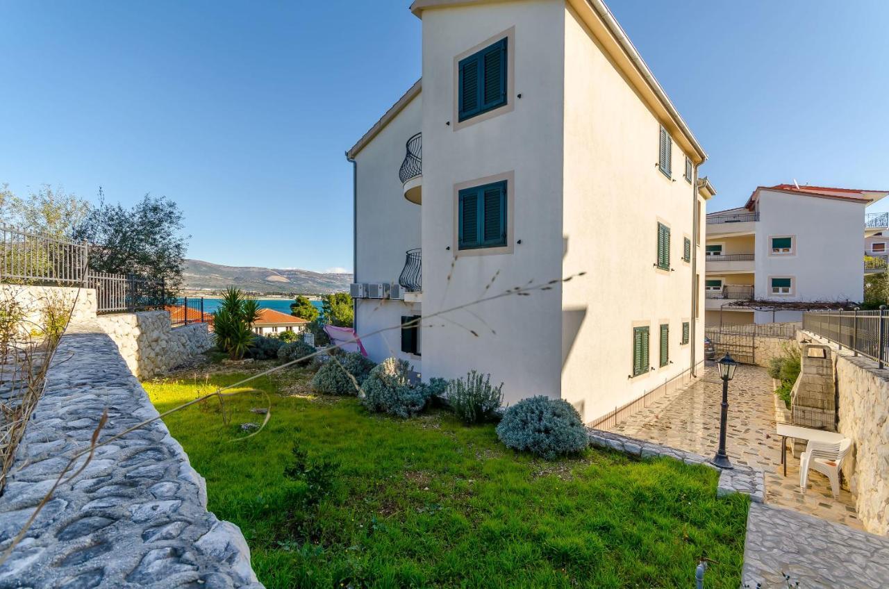 Apartments Mia Trogir Eksteriør bilde