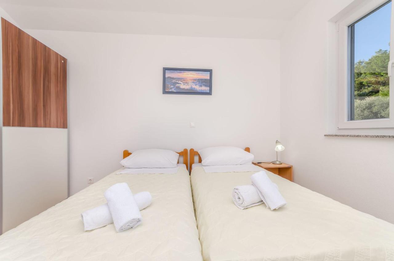 Apartments Mia Trogir Eksteriør bilde